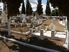 BOU SFER CIMETIERE 2006  N02 ENTRETENU